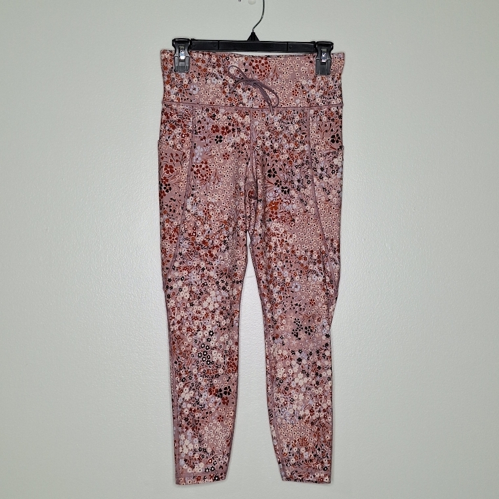 GapFit High Rise Blackout Full Length Leggings in Purple Lavender Floral - Picture 3 of 14
